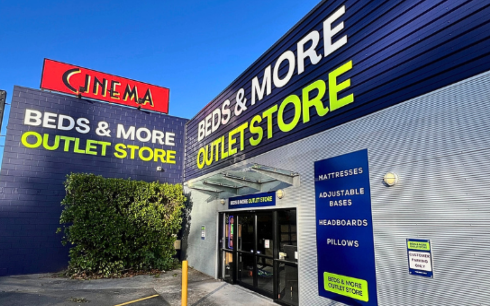 Cambridge Outlet
